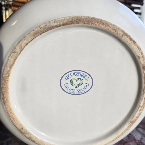 Vintage Treasure Craft Canister - Picture 6 of 7